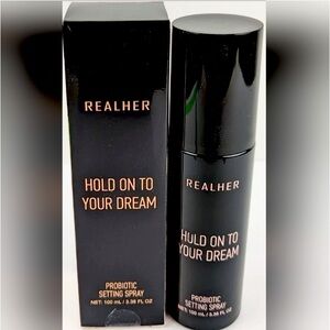 Real Her Hold On To Your Dream probiotic setting spray FULL SIZE (3.38 fl oz)
